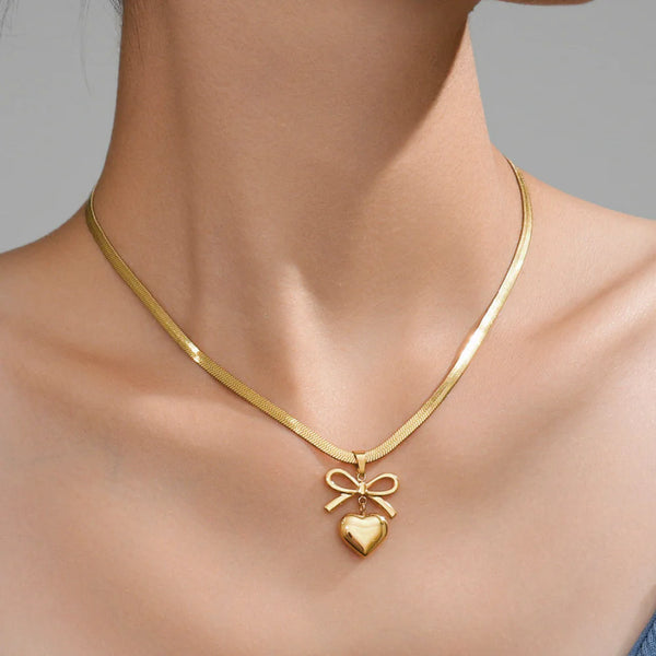 Tarini Bow with heart necklace