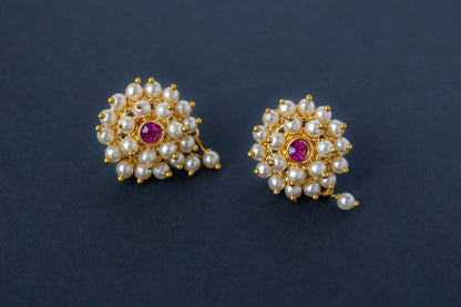 Tarini Moti Kudi Earrings