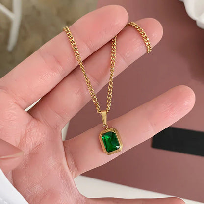 Tarini Green Pendant Necklace