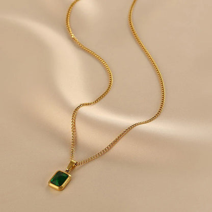 Tarini Green Pendant Necklace