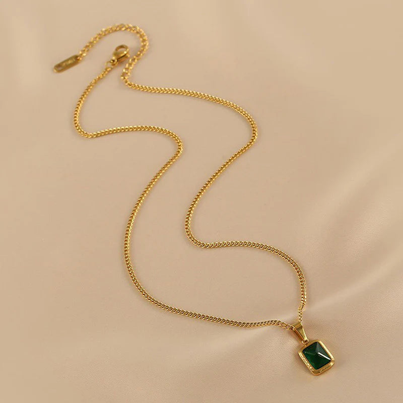 Tarini Green Pendant Necklace