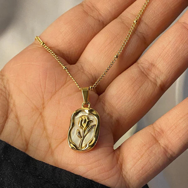 Tarini White Rose Necklace