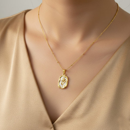 Tarini White Rose Necklace