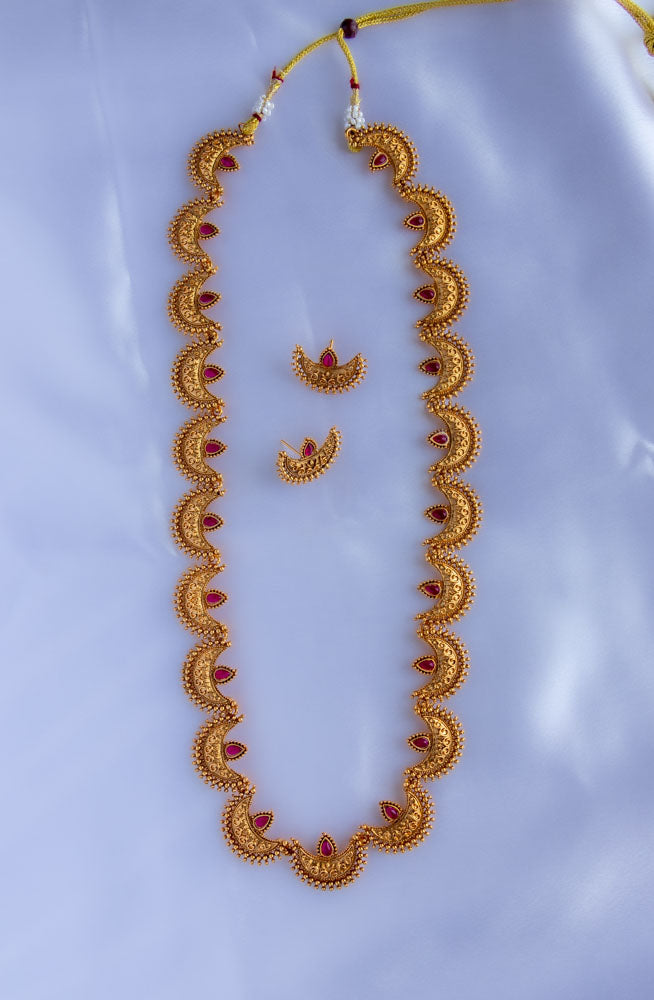 Tarini Red Long Chandra Necklace