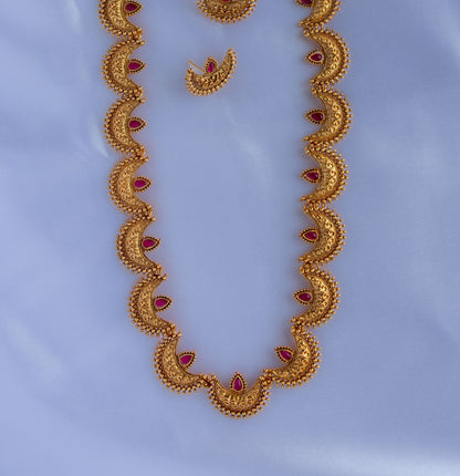Tarini Red Long Chandra Necklace