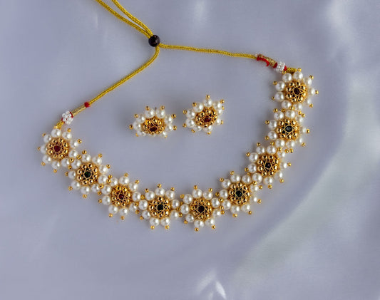 Tarini Moti Chokar Necklace With Earrings