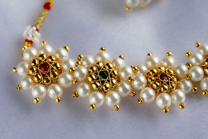 Tarini Moti Chokar Necklace With Earrings