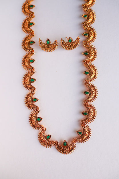 Tarini Green Long Chandra Necklace