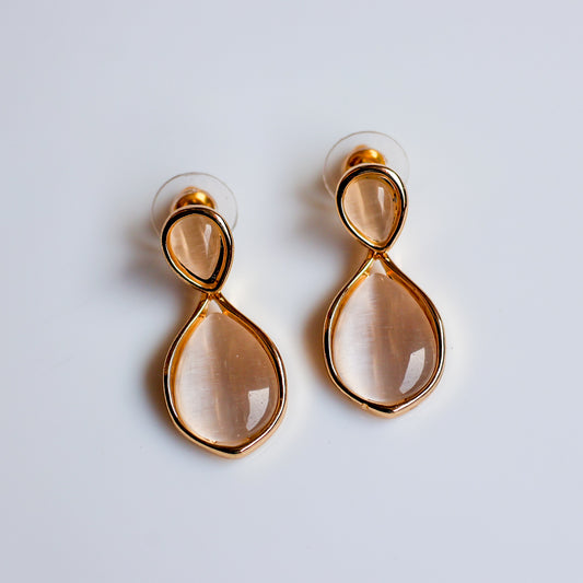 Tarini Teardrop Earring