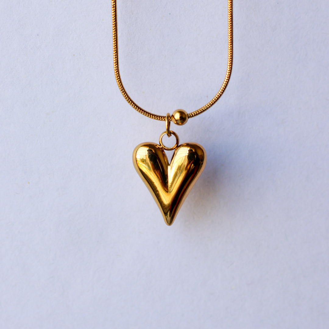 Tarini Heart Pendant Necklace