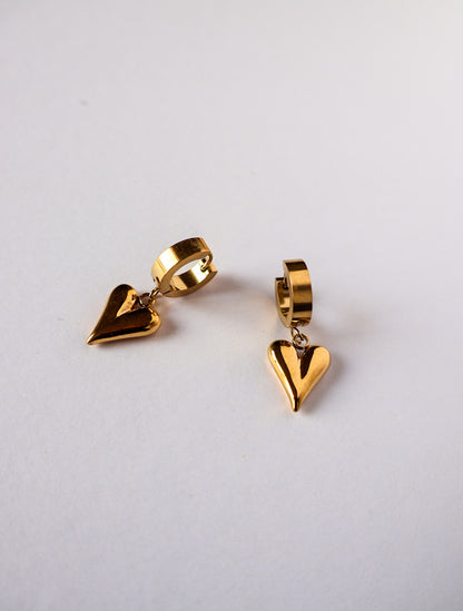 Tarini Bold Heart Earrings