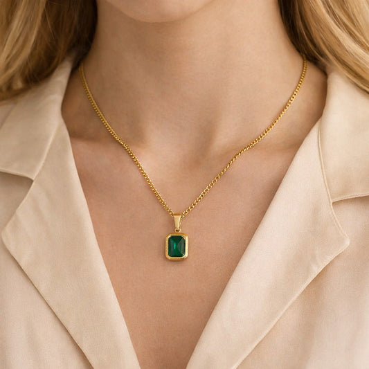 Tarini Green Pendant Necklace